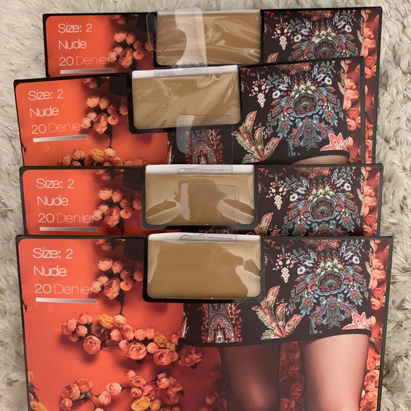 Laundry by Shelli Segal Color NUDE Size Various (1, 2 & 3) - Picture 8 of 10